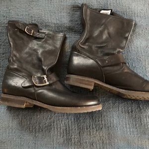 Frye Veronica Short Black Boots